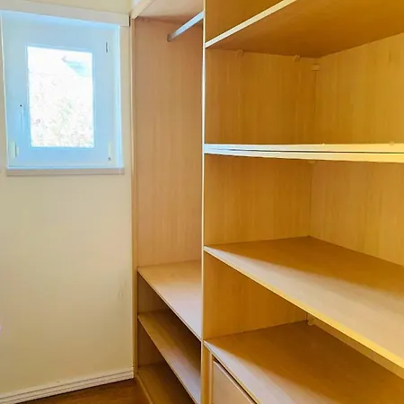 Villa With Swimming Pool In Golf