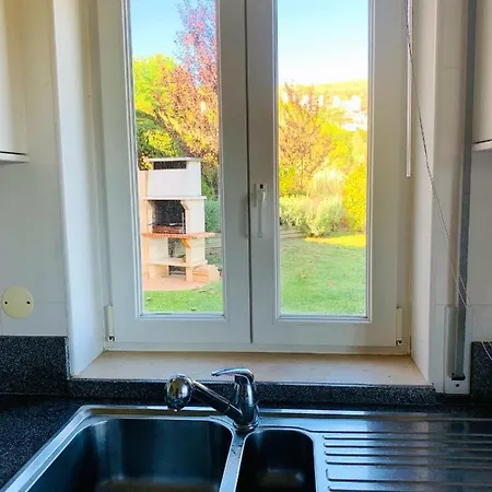 Villa With Swimming Pool In Golf *