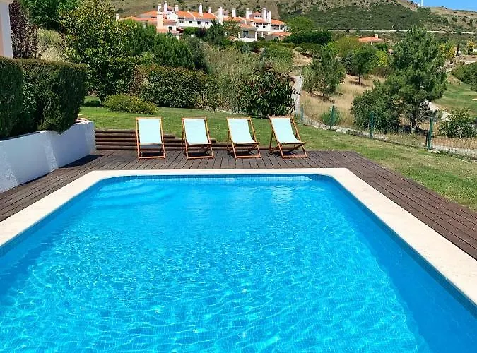 Villa With Swimming Pool In Golf *